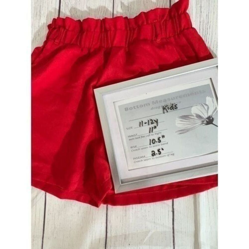 Girls Red Mid-Rise Shorts Cinched Waist Belted and pockets 11Y - 12Y - Picture 4 of 4